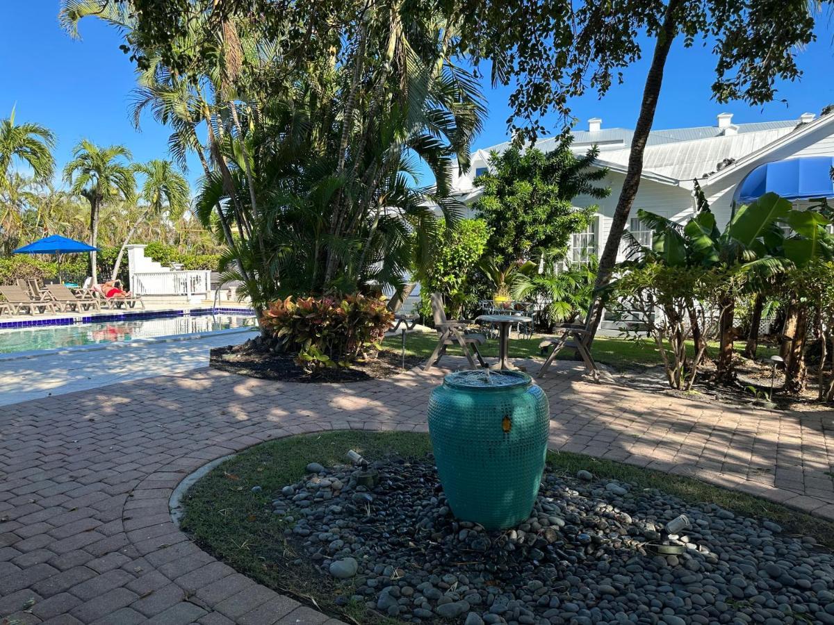 Olde Marco Inn Marco Island Eksteriør bilde